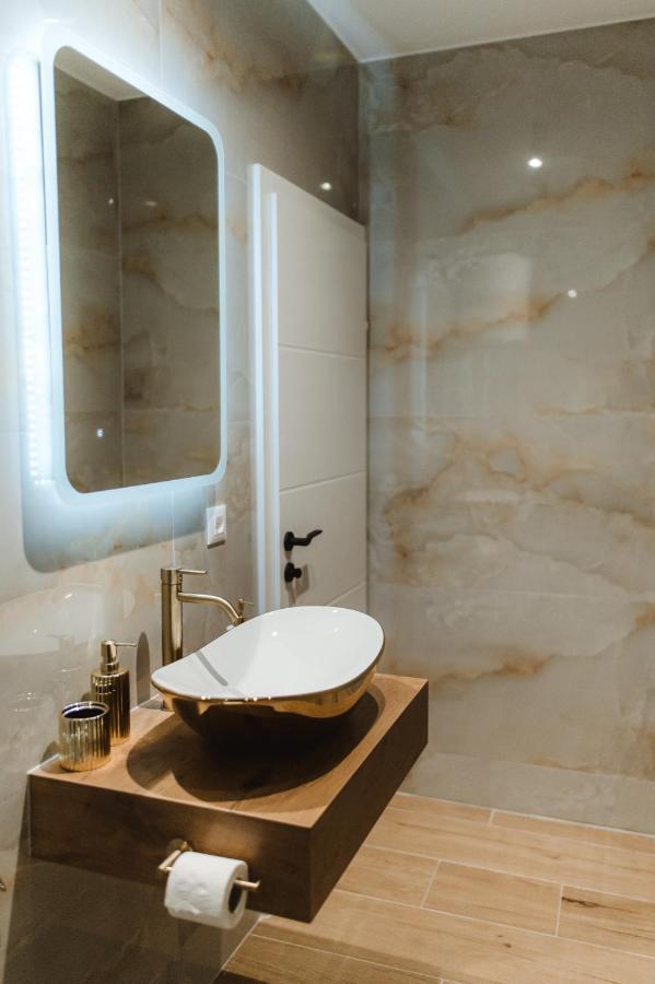 Villa View Mostar With Jacuzzi & Heated Pool Exterior foto