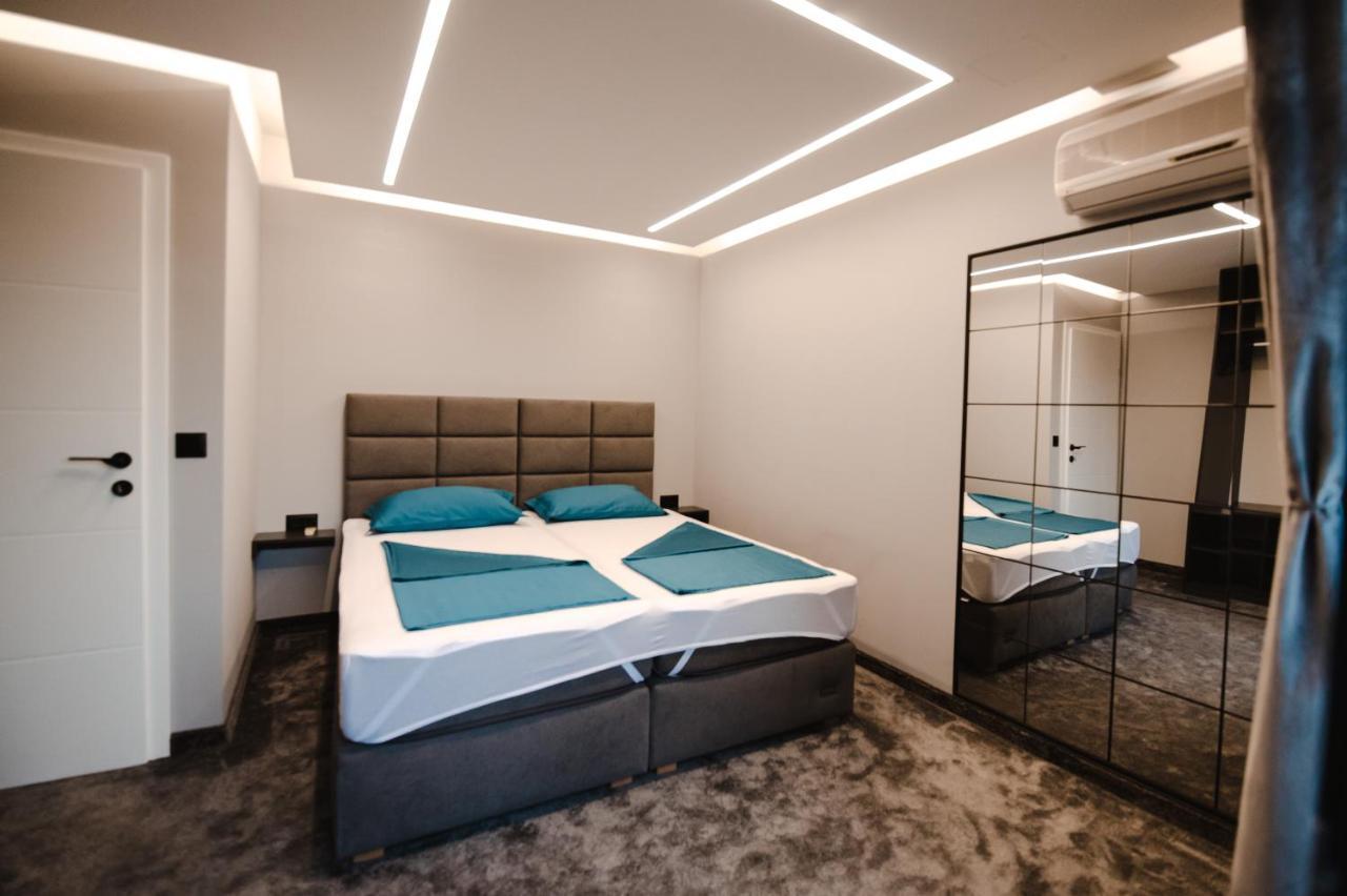 Villa View Mostar With Jacuzzi & Heated Pool Exterior foto